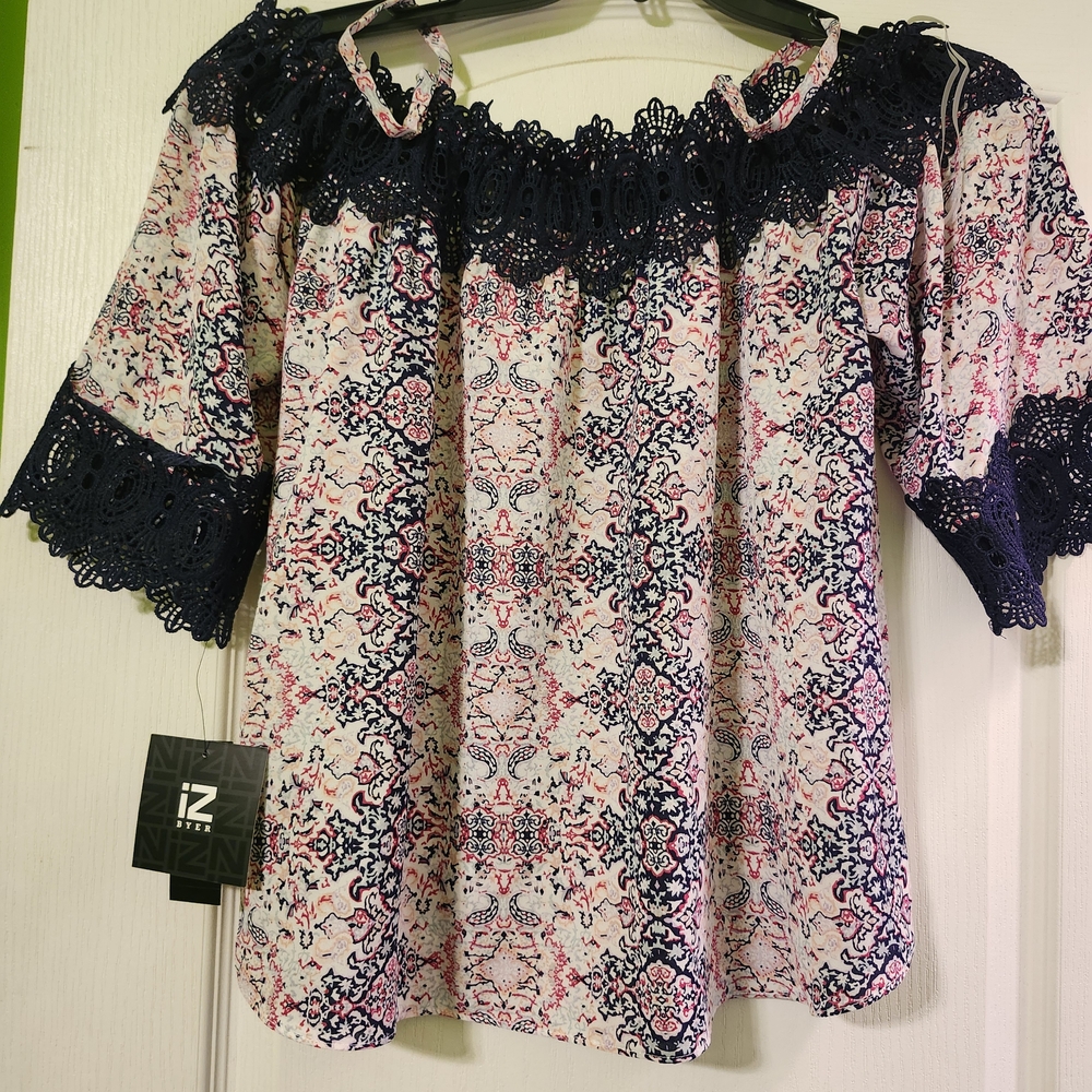 IZ Byer Women's Navy and Pink Lace Trim Top